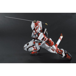 Maquette - Master Grade - Gundam - Astray Red frame Revise